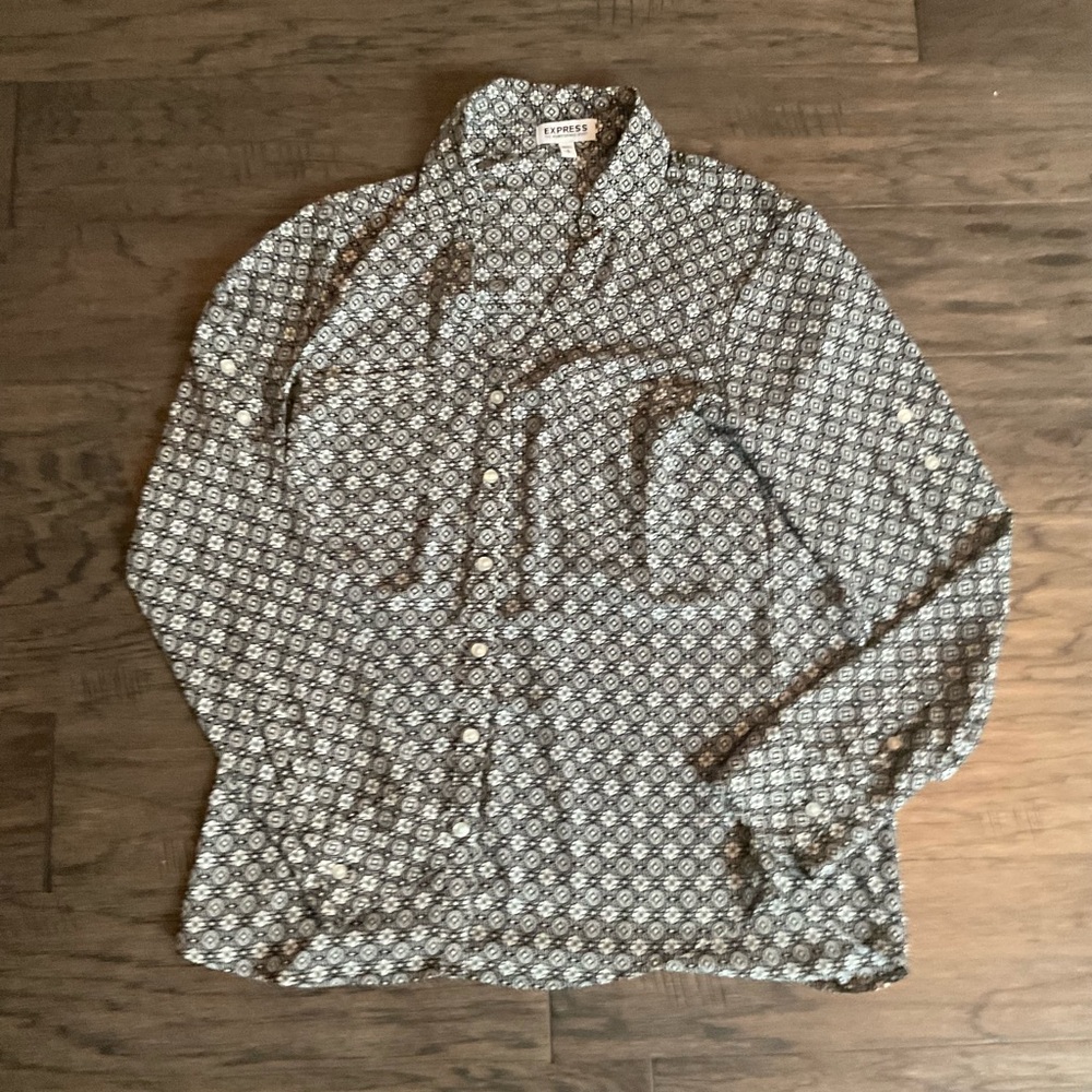 Women’s Gray Express Patterned Button Up Blouse -… - image 3